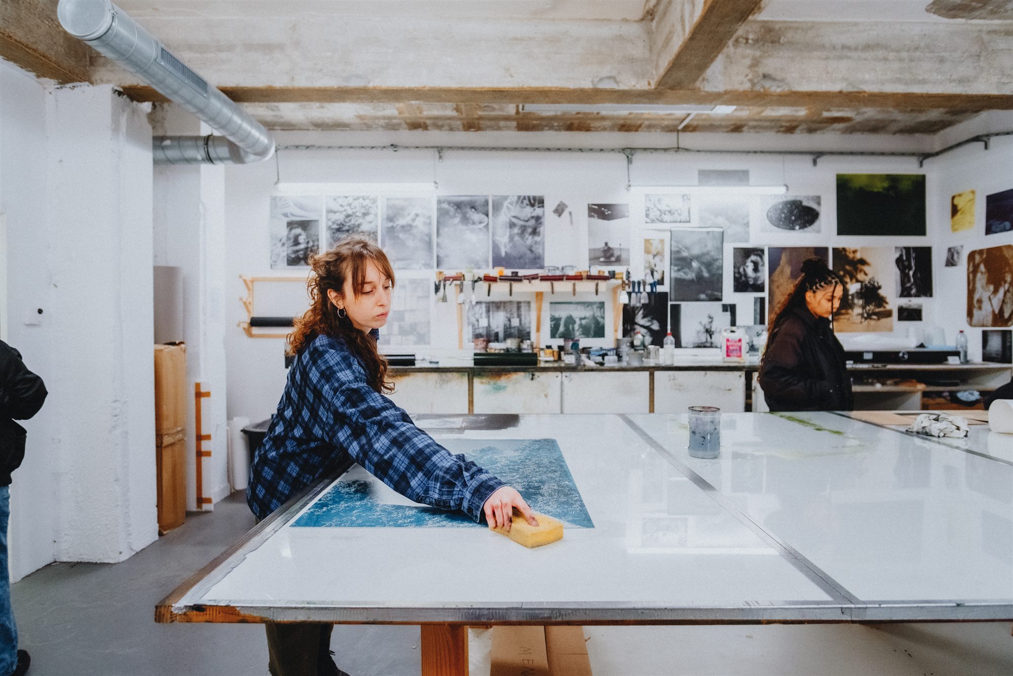 Paola Cenati in laboratorio